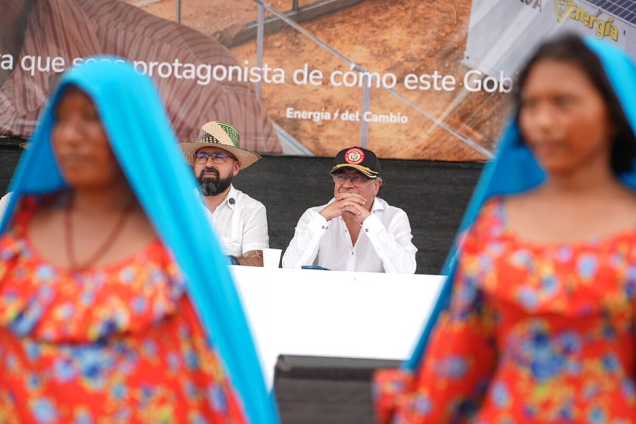 Gobierno entrega 80 comunidades energéticas a cabildos indígenas en La Guajira