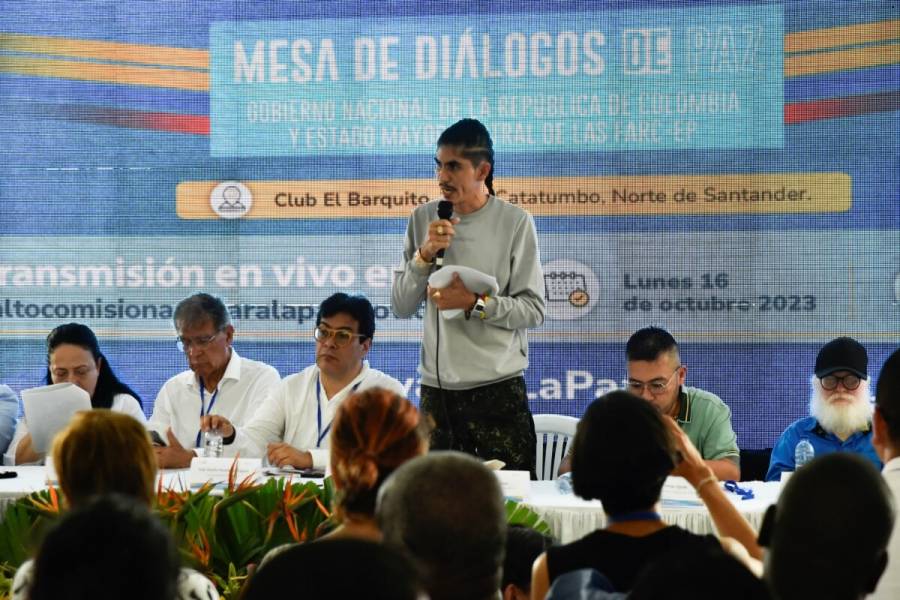Disidentes de FARC se comprometen a dejar de secuestrar en Colombia