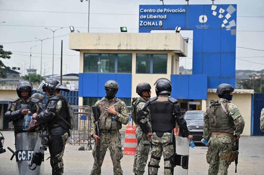 Policía colombiana busca a líder criminal ecuatoriano Fito tras fuga de prisión