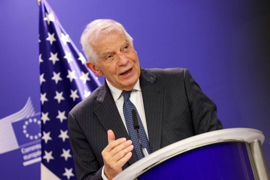Josep Borrell defiende a Gustavo Petro tras romper relaciones con Israel