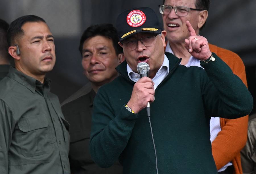 Gustavo Petro promete acciones decisivas por esc&aacute;ndalo de corrupci&oacute;n en su Gobierno