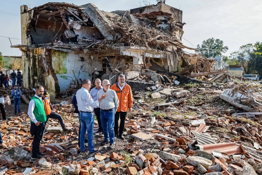 Brasil pide ayuda a Argentina para localizar fugitivos de asonada