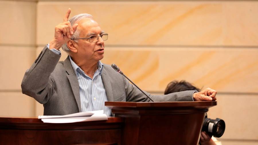 Congreso aprueba ampliaci&oacute;n del cupo de endeudamiento externo por 17.607 millones de d&oacute;lares