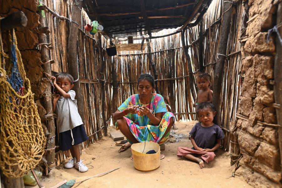 M&aacute;s de 1.6 millones de personas en Colombia salieron de la pobreza en 2023