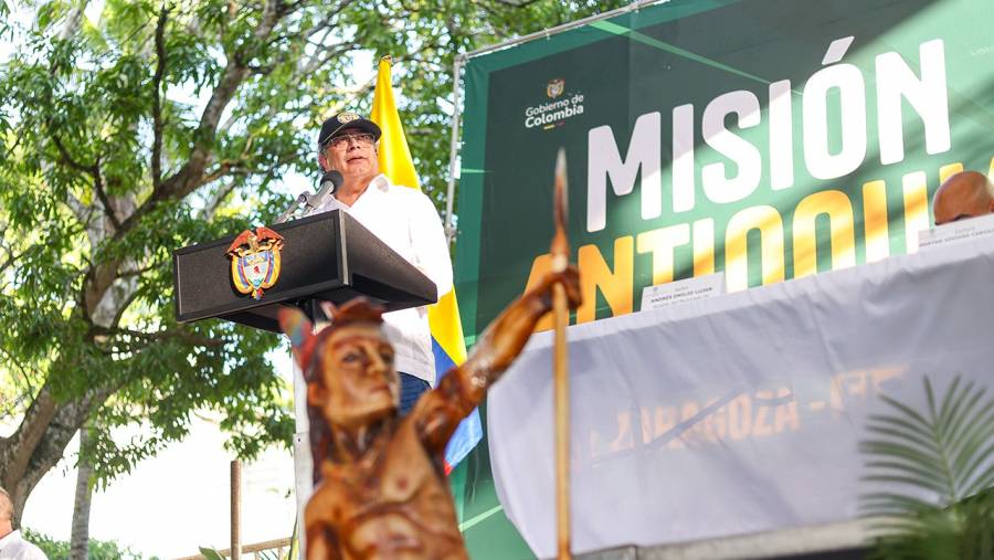 Petro planteó declarar zonas de tierra fértil como distritos de utilidad pública para avanzar con la Reforma Agraria