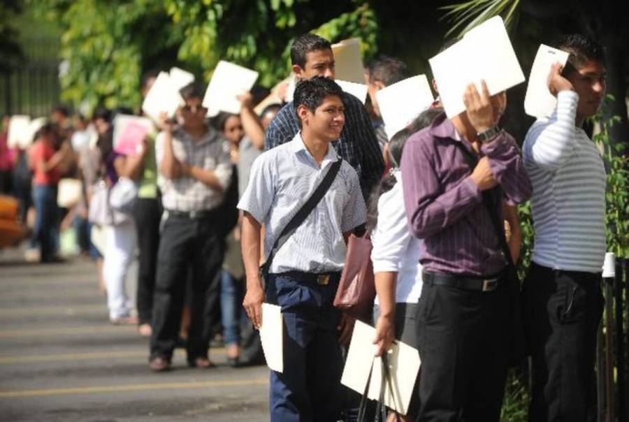 Desempleo urbano en Colombia aumentó a 10.2% en julio