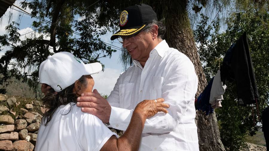 Petro impartió instrucciones para impulsar la Reforma Agraria y la transición energética en el Huila