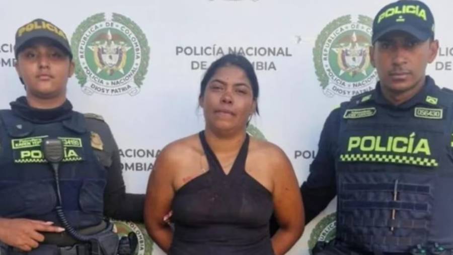 Mujer arrestada tras atacar a su pareja con un tenedor en Santa Marta
