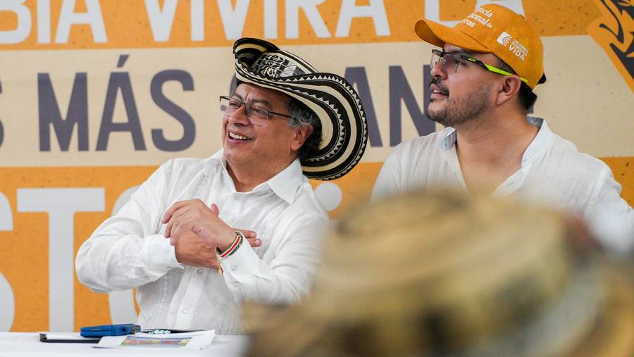 En dos a&ntilde;os de gobierno Petro supera adquisici&oacute;n y formalizaci&oacute;n de tierras para campesinos