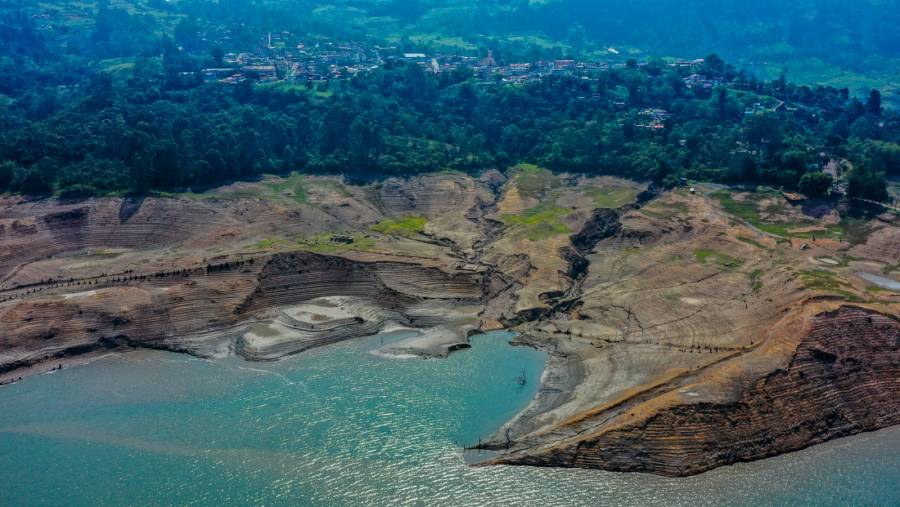 Bogot&aacute; enfrenta racionamiento de agua con el riesgo del 