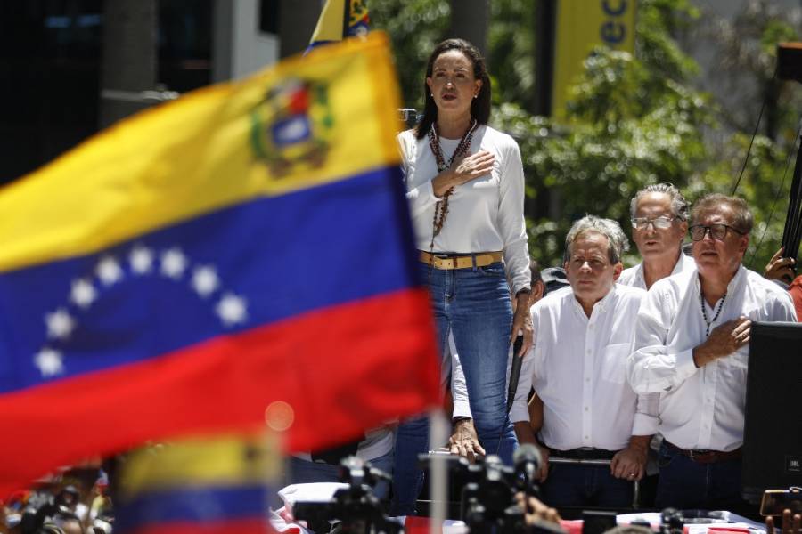 Maduro asegura que María Corina Machado ha huido a España