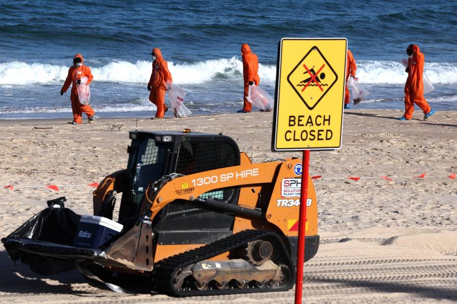 Cerradas decenas de playas en Australia por bolas de alquitr&aacute;n