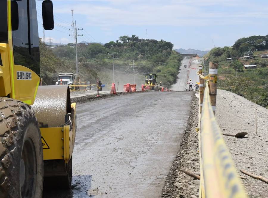 Investigan contrato de 5.500 millones para obra vial en Necocl&iacute;