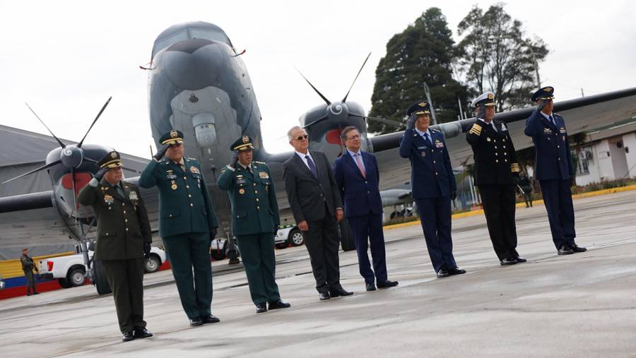 Hemos tomado la decisión de reemplazar la flota de Kfir por aviones nuevos, de última tecnología: presidente Petro