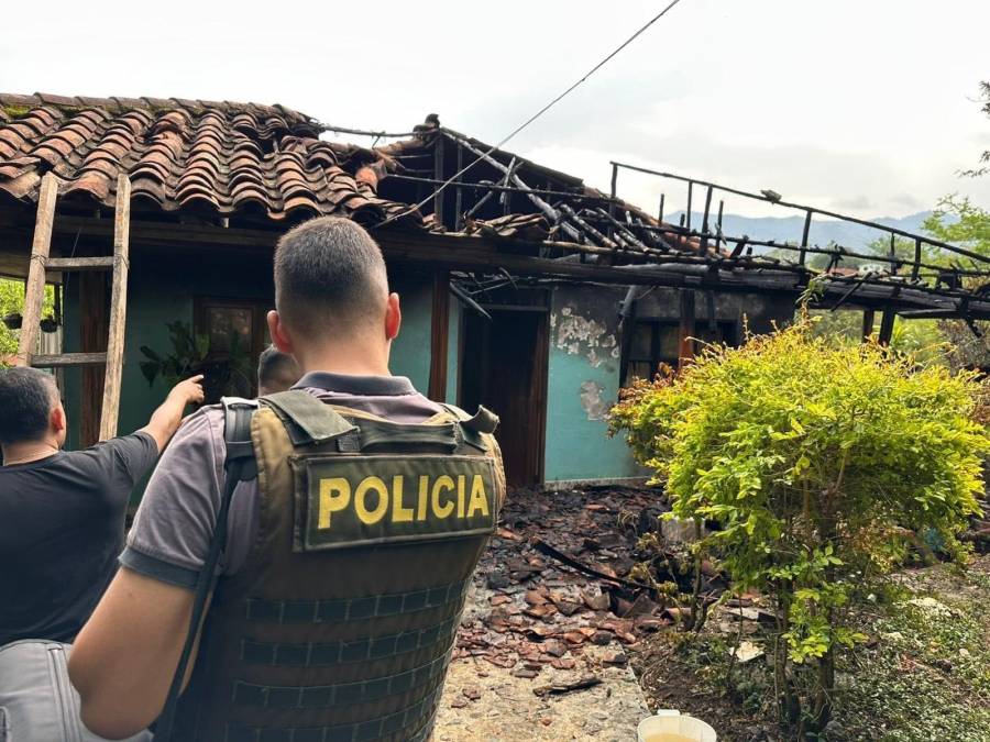 Ataque con fuego: destruyen vivienda de funcionario en el Cauca