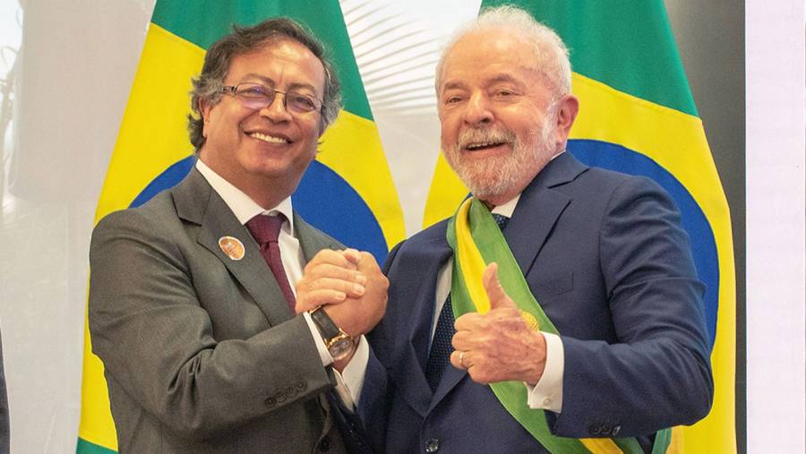 Petro llega a Brasil para asistir a la Cumbre del G20
