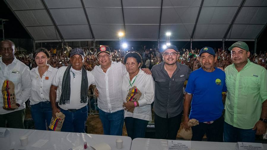 Víctimas del despojo en Cesar señalaron a culpables y agradecieron al Gobierno Petro por entrega de tierras tras décadas de lucha