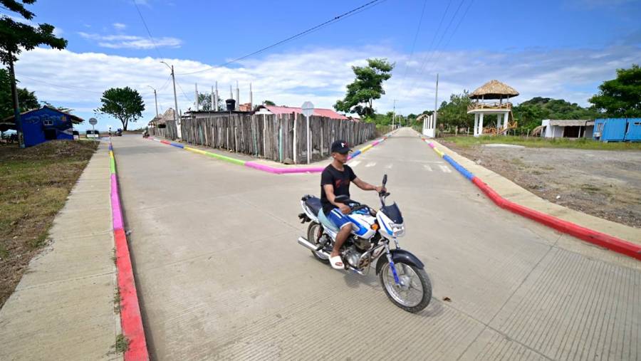 Avances del Gobierno en la seguridad alimentaria y la Infraestructura vial en la Costa