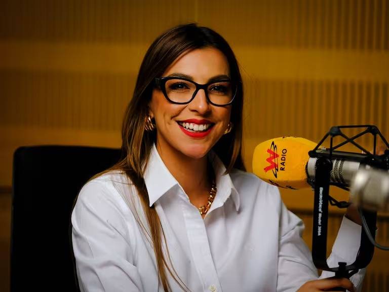 Paula Bol&iacute;var, Galardonada como periodista del a&ntilde;o en los Premios Sim&oacute;n Bol&iacute;var 2024
