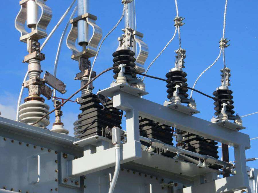 El Gobierno Nacional autoriza a empresas de energ&iacute;a intervenidas a suscribir contratos directos con generadores