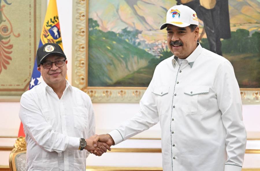Presidente Petro se refiere a posible asistencia a la toma de posesi&oacute;n de Nicol&aacute;s Maduro