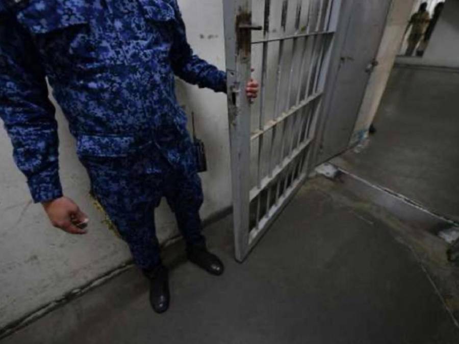 Confirman destituci&oacute;n e inhabilidad de exfuncionario del INPEC por acoso laboral