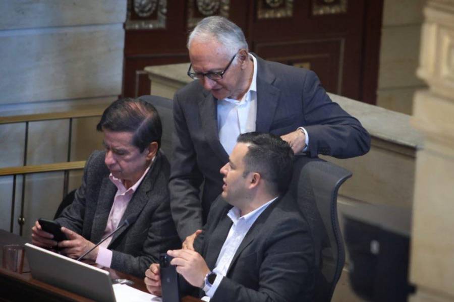 Reforma a la salud se debatirá en sesiones extraordinarias