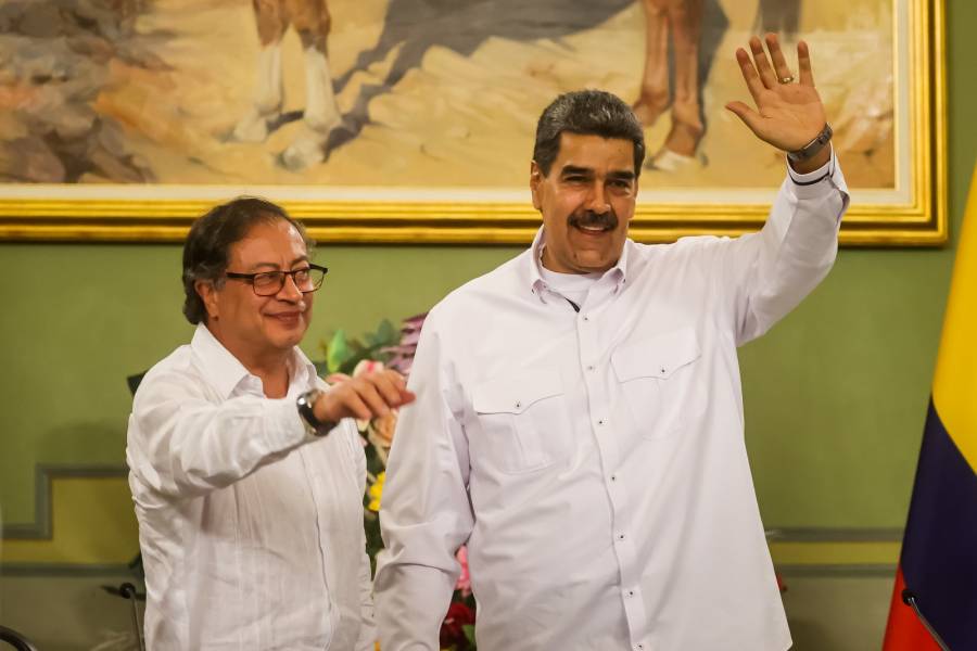 Gustavo Petro enfrenta desafíos clave en 2025: remezón ministerial y la invitación a la posesión de Maduro