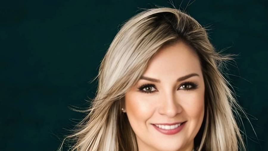 Vicky D&aacute;vila critica el derroche de recursos p&uacute;blicos en Colombia y propone medidas de austeridad