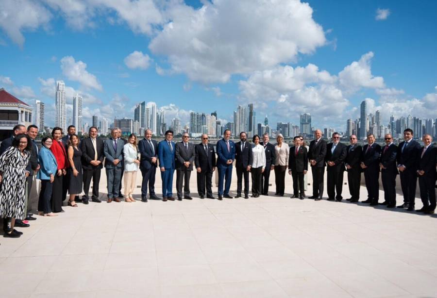 Colombia y Panamá invertirán 800 mdd en la interconexión eléctrica