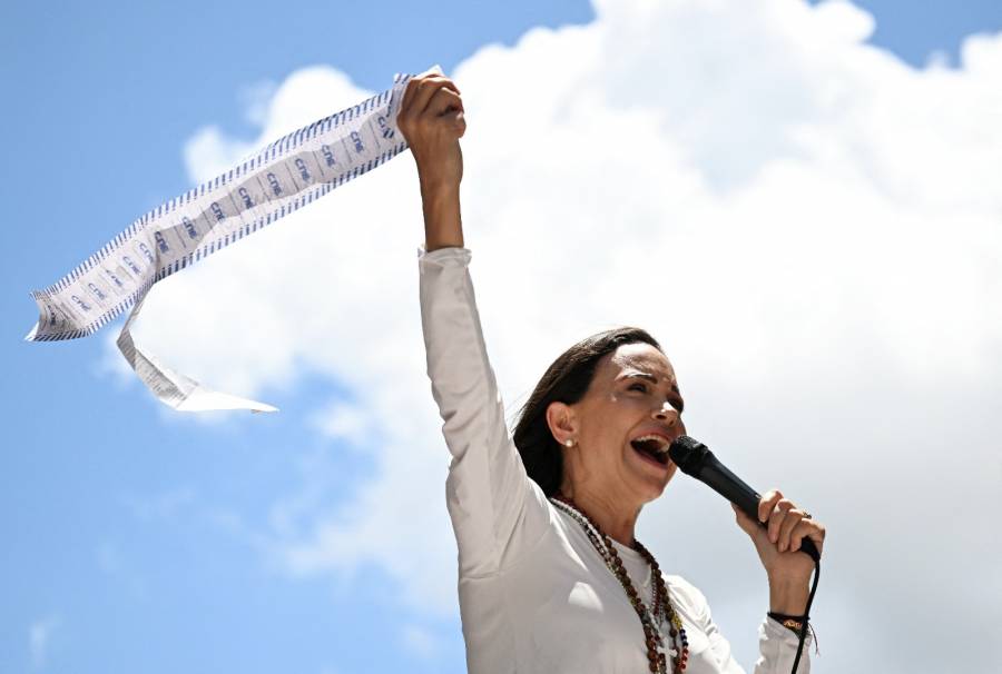 María Corina Machado denuncia la detención de Luis Tarbay, coordinador internacional de su campaña