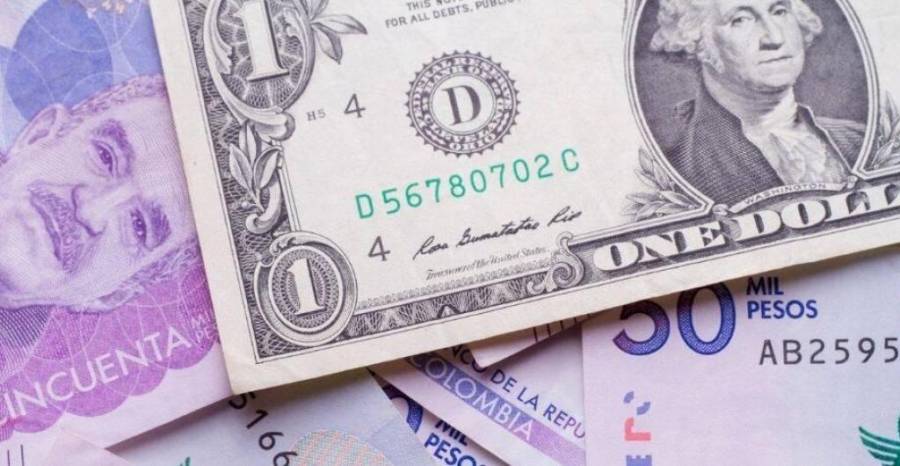 El d&oacute;lar en Colombia cierra 2024 en $4.409, superando proyecciones y generando incertidumbre para 2025