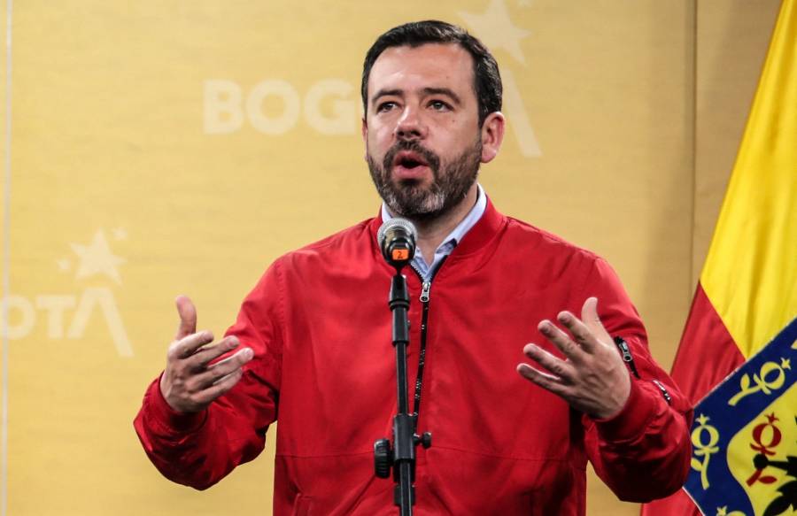 Alcalde Galán defiende la política social de Bogotá y critica el cierre de programas nacionales