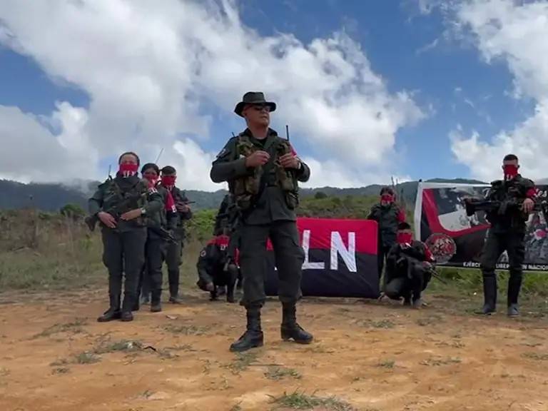 Comandante del ELN insta a disidencias de las FARC a rendirse en medio de la crisis en Catatumbo