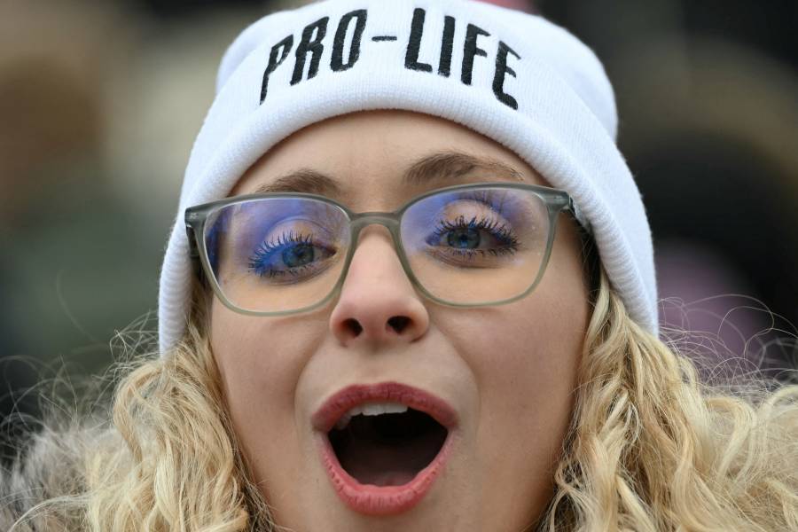 Milhares de ativistas antiaborto manifestam-se nos EUA incentivados por Trump