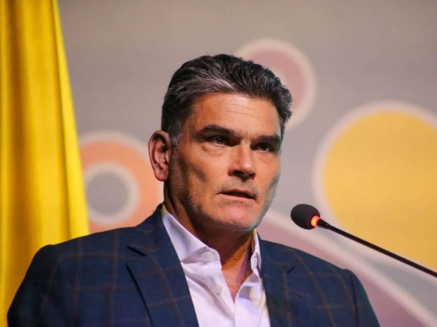 Procurador insta al gobierno de Petro a mejorar relaciones diplom&aacute;ticas con Estados Unidos
