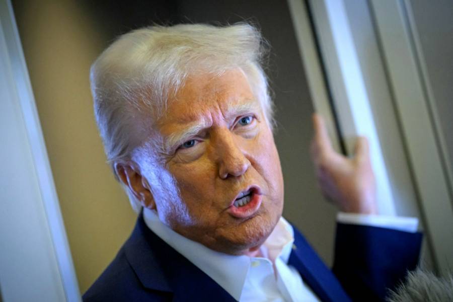 Trump anuncia sanciones a Colombia por impedir entrada de aviones de EEUU con migrantes