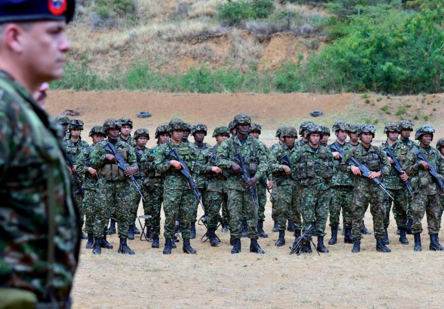 Combates entre guerrillas dejan 13 muertos más en frontera de Colombia con Venezuela