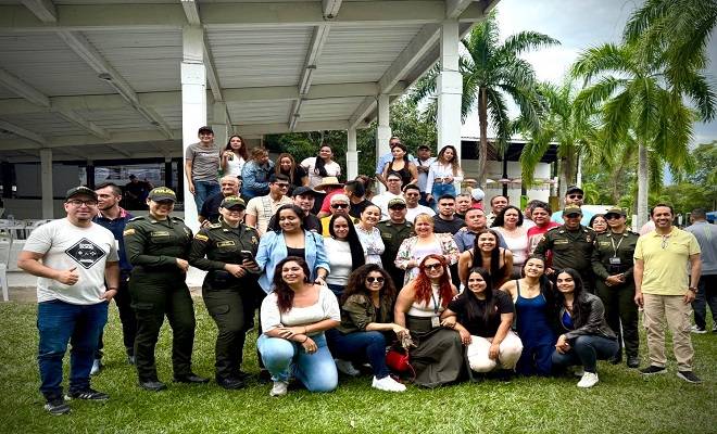 La Polic&iacute;a en Tolima celebr&oacute; el d&iacute;a del periodista en el centro vacacional Picale&ntilde;a en Ibagu&eacute;