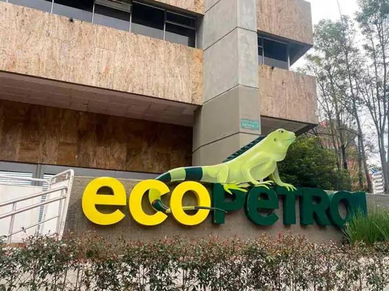 Ecopetrol y Helicol en disputa por contrato de transporte a&eacute;reo