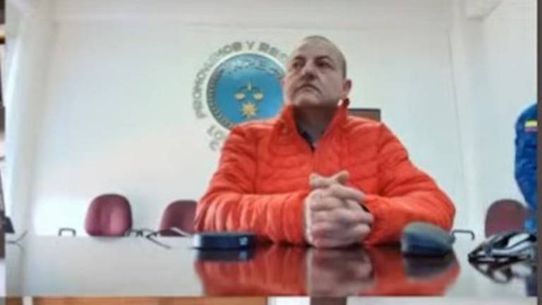 Pablo Hernán Sierra afirma haber buscado a Iván Cepeda por ser “enemigo de Uribe” en juicio al expresidente