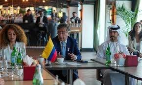 Gustavo Petro impulsa construcción de Data Centers con empresa de Emiratos Árabes