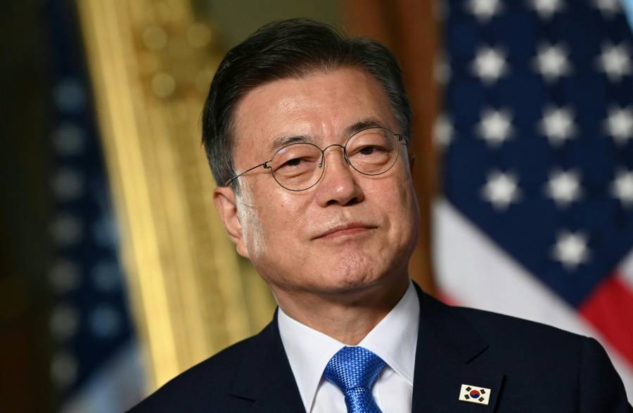 Expresidente surcoreano Moon Jae-in imputado por corrupción