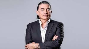 Gustavo Bolívar renuncia a Prosperidad Social y desata críticas desde la Alcaldía de Bogotá