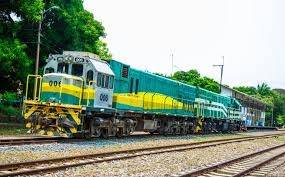 Petro firma concesión del tren La Dorada-Chiriguaná, clave para el comercio en Colombia