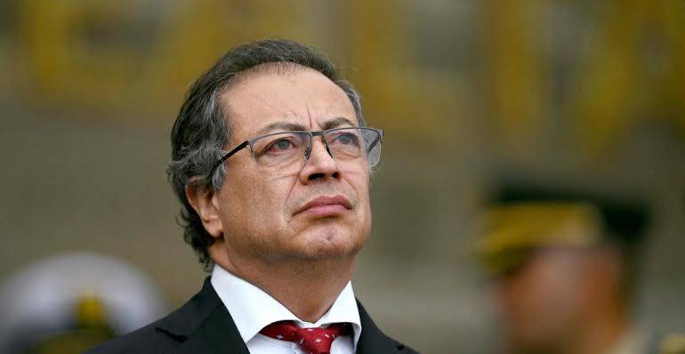 Gustavo Petro denuncia complot internacional liderado por congresista de EE. UU. y excanciller colombiano