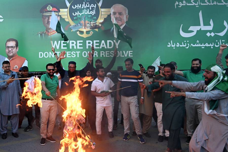 India y Pakistán se acusan mutuamente de violar el alto el fuego