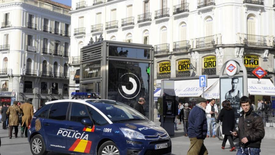 Arrestan a dos personas por el asesinato a tiros de tres colombianos en España