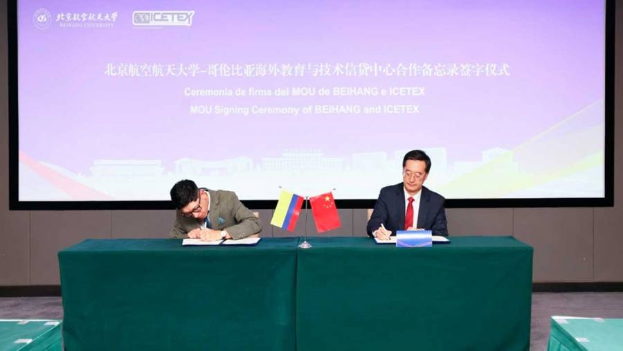 Con plan de cooperación de la Ruta de la Seda y solicitud de ingreso al banco BRICS, presidente Petro termina con éxito visita oficial a China