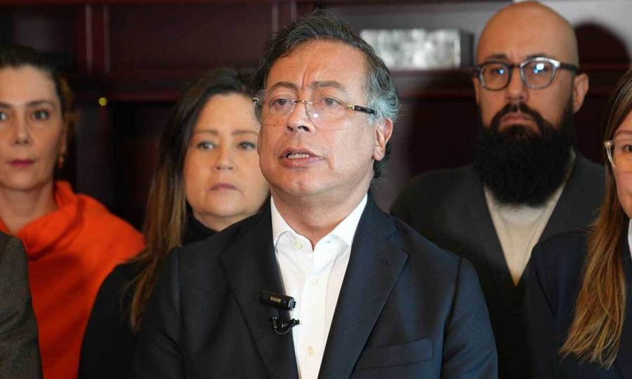 Consulta Popular: Adici&oacute;n de pregunta para acabar acaparamiento y especulaci&oacute;n de medicamentos